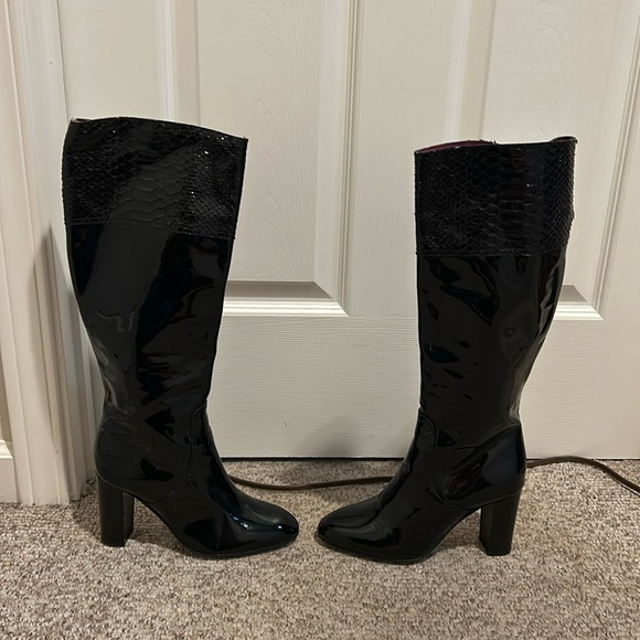 Coach black patent leather faux snake skin trim high heeled boho boots sz 7 - Picture 1 of 9